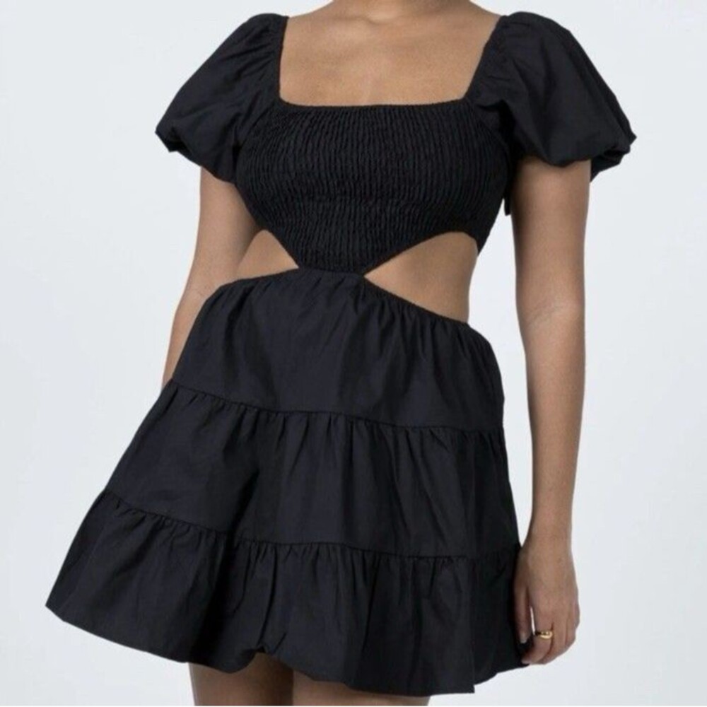 Princess Polly Dress Minidress Black Puff Sleeves Cutout Sexy Tiered Amber Sz 4